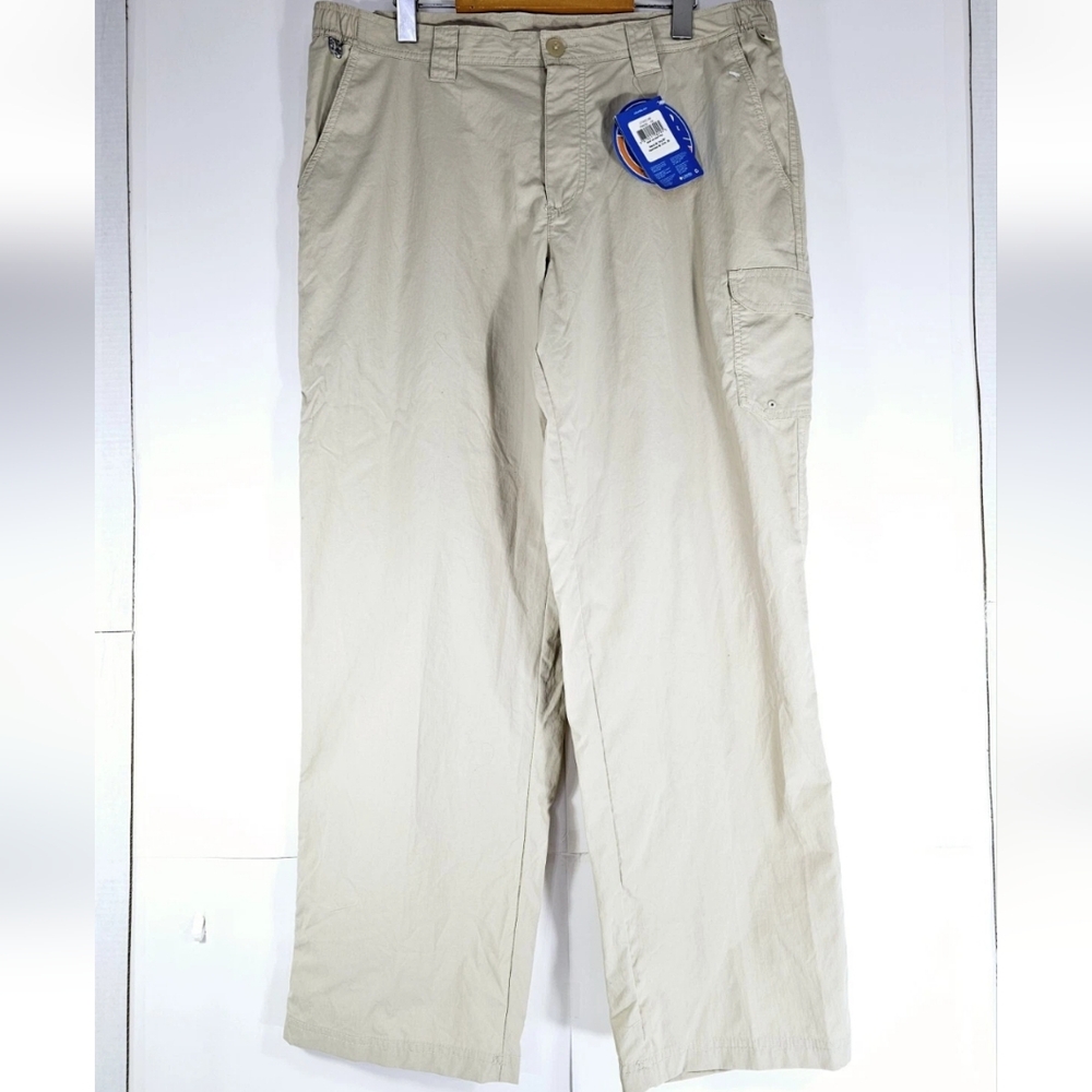 NWT Columbia PFG Blood and Guts Mens 38x30 Pants Beige Nylon